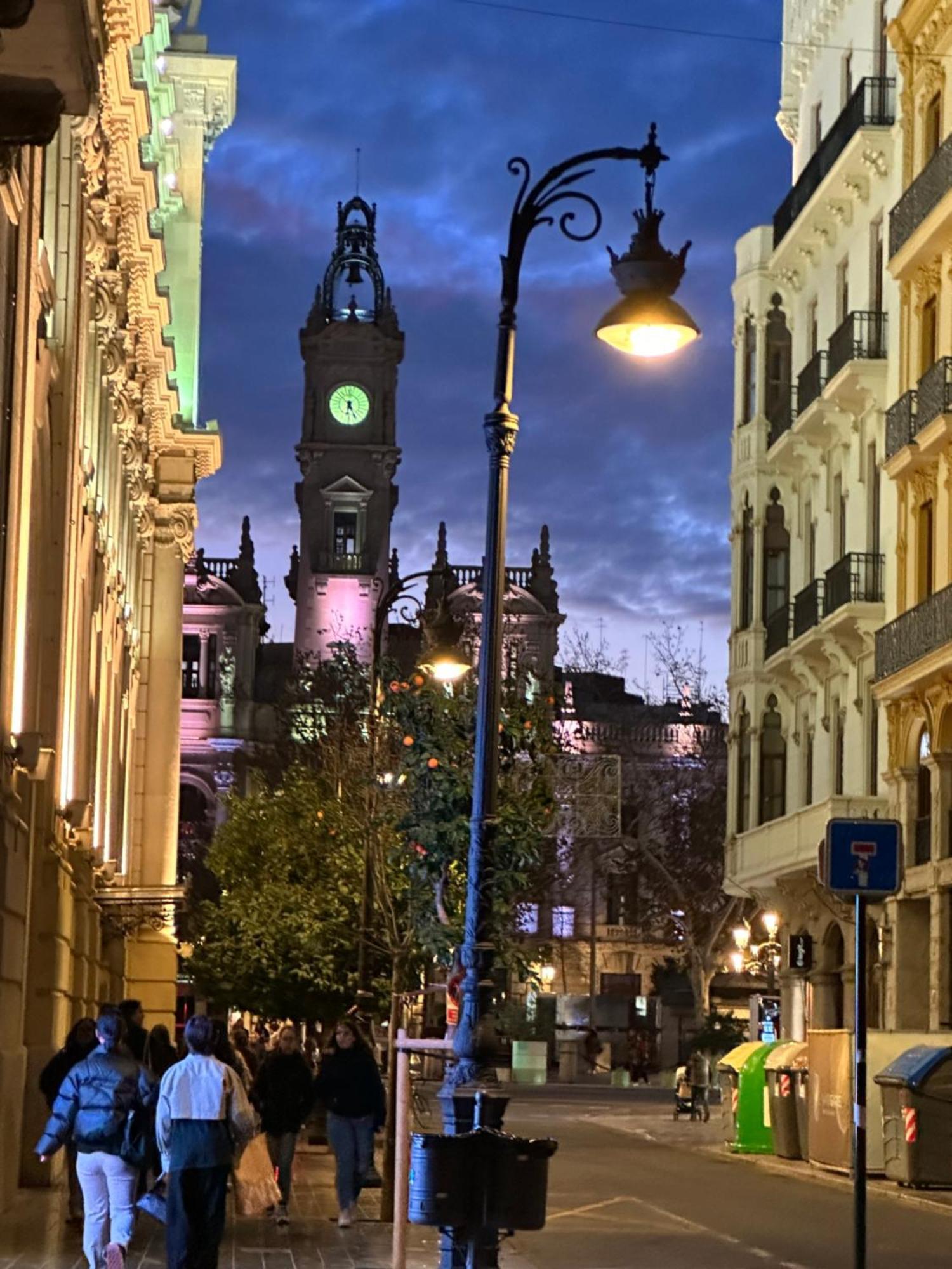 Mirador 1 Del Mercado Central - Habitacion Con Bano Privado En El Centro De La Ciudad Vella Valencia Exterior foto